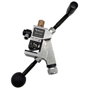 Pelador ajustable US01-7200 para cables de media tensión de 0.5 a 2.5 pulgadas de diámetro.